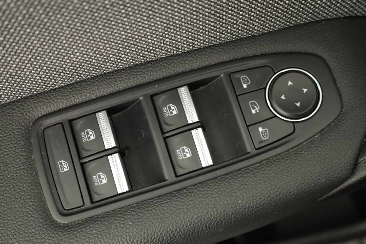 renault-captur-2024-gasolina-999cc
