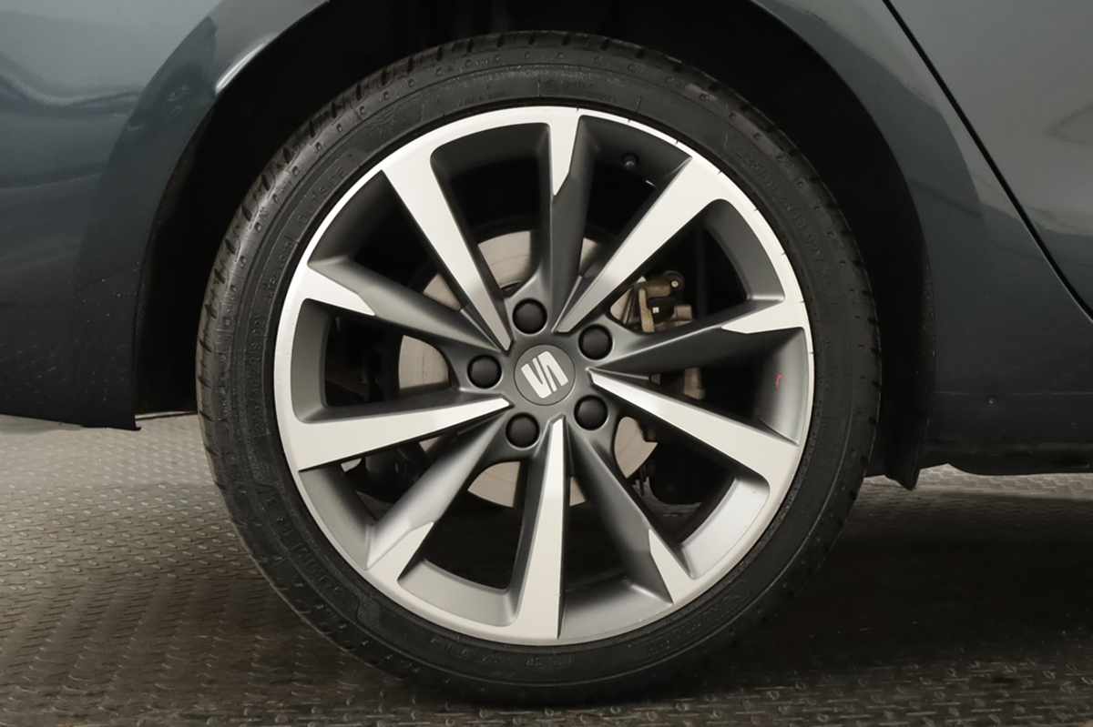 seat-leon-st-2025-hibrido-a-gasolina-1498cc