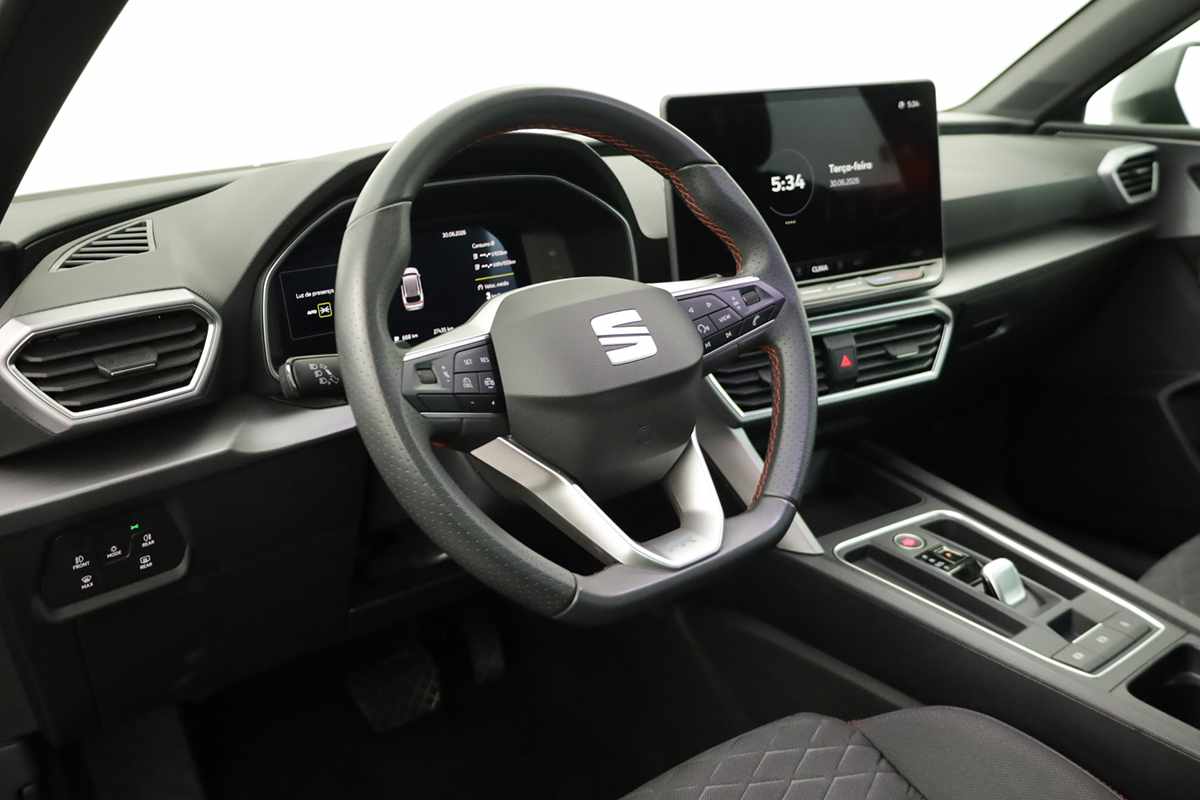 seat-leon-st-2025-hibrido-a-gasolina-1498cc