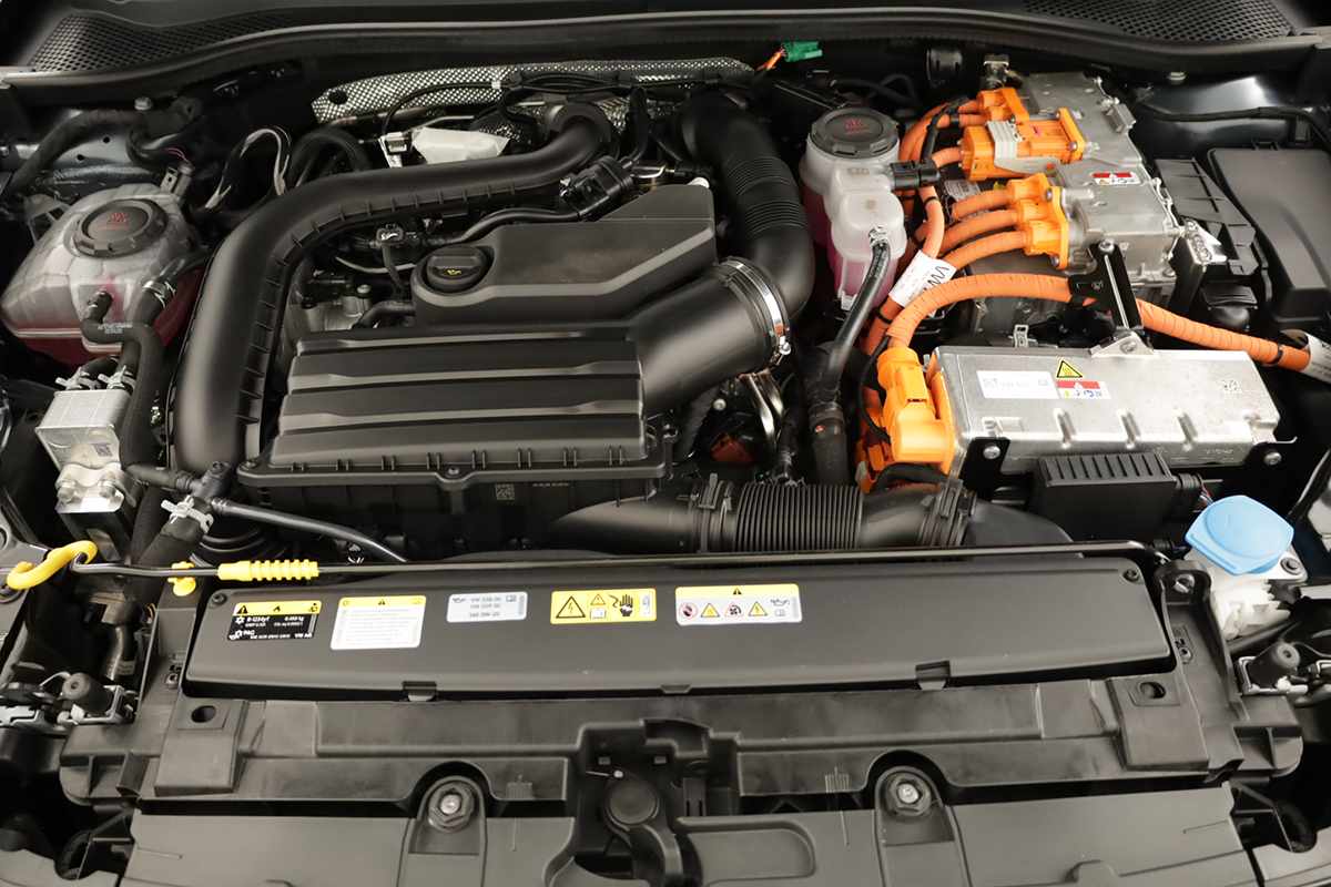 seat-leon-st-2025-hibrido-a-gasolina-1498cc