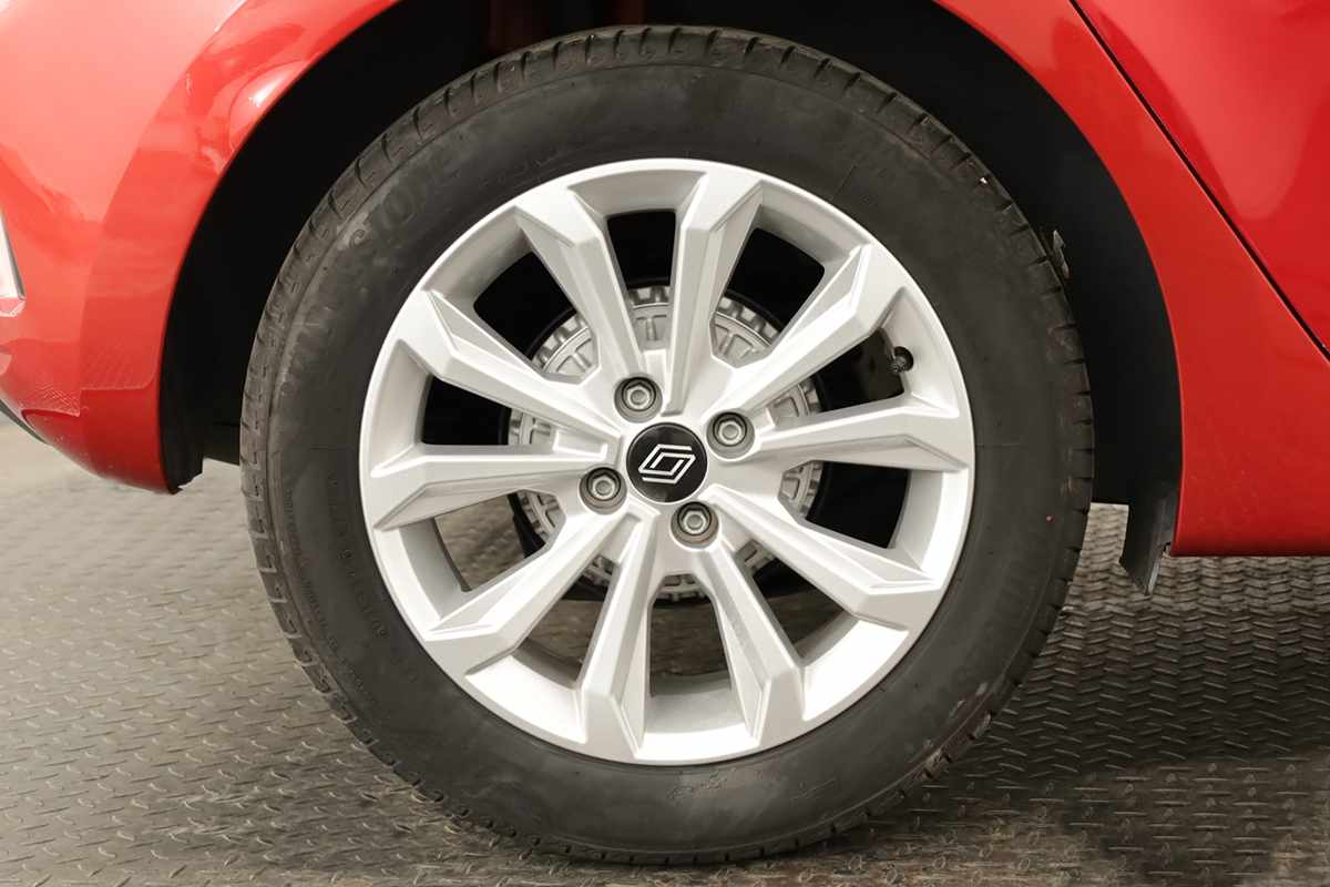 renault-clio-2025-gpl-999cc
