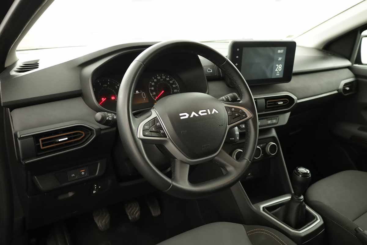 dacia-jogger-2025-gpl-999cc