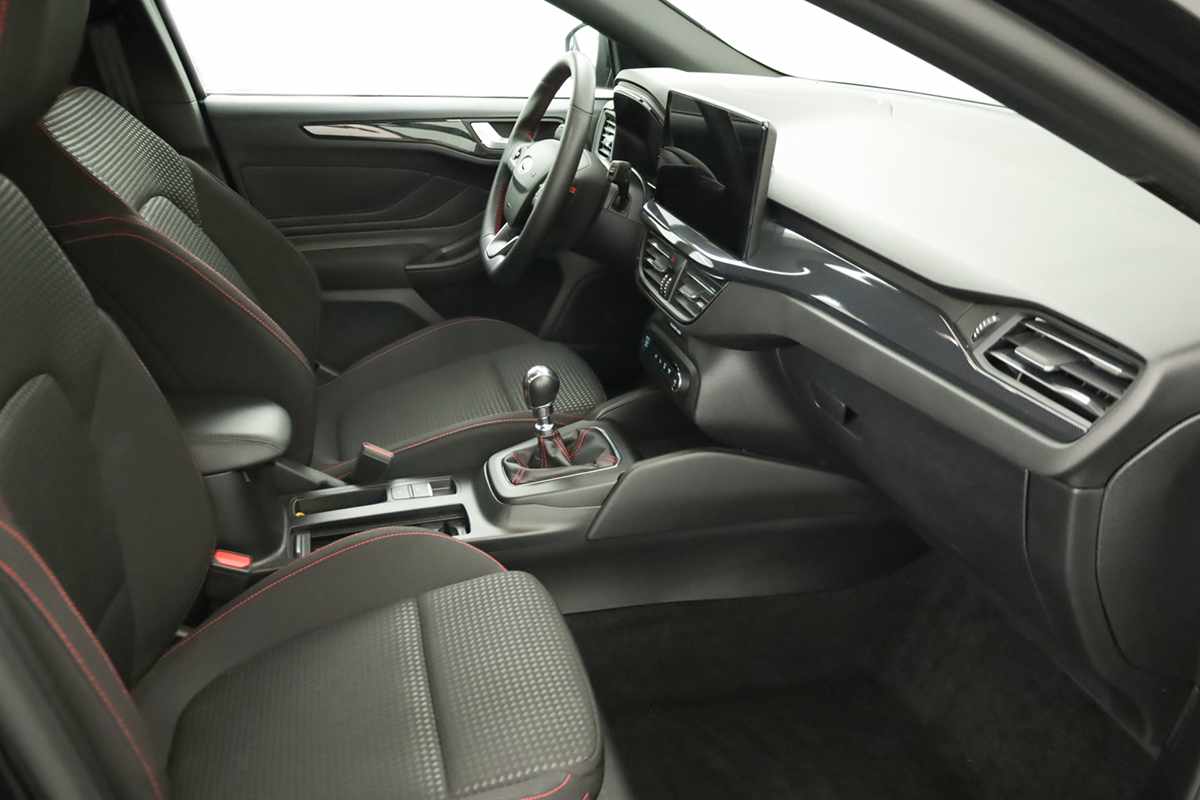 ford-focus-2025-gasolina-998cc