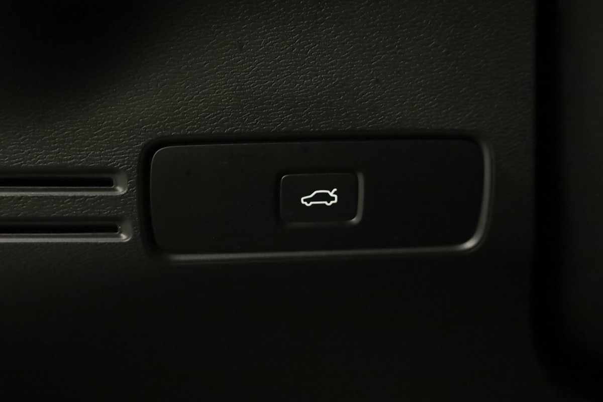 volvo-xc40-2025-gasolina-1969cc