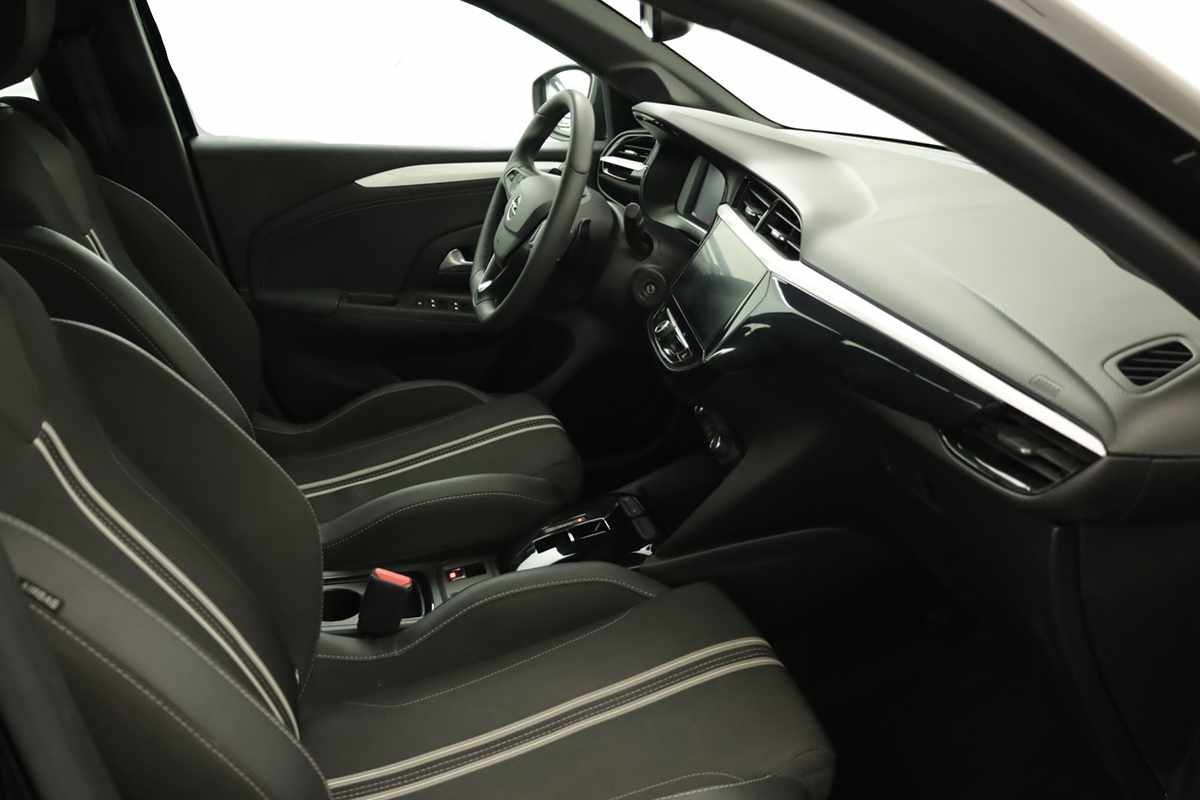 opel-corsa-2025-gasolina-1199cc