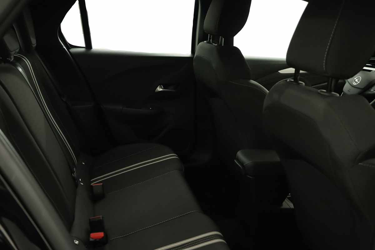 opel-corsa-2025-gasolina-1199cc