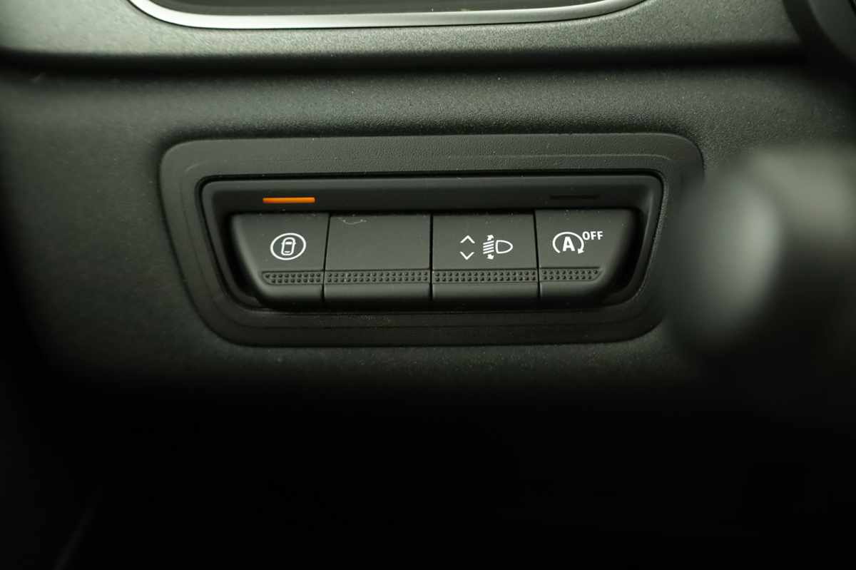 renault-captur-2024-gasolina-999cc