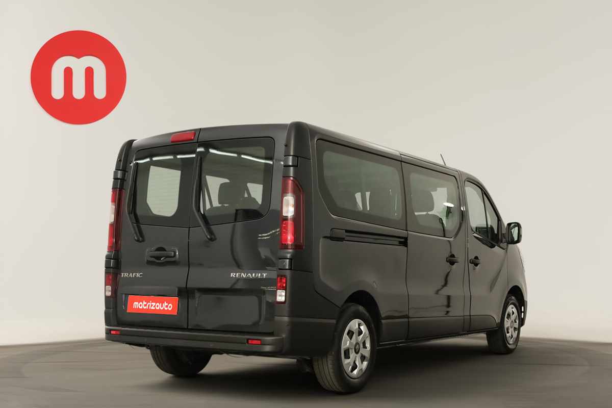 renault-trafic-2024-diesel-1997cc
