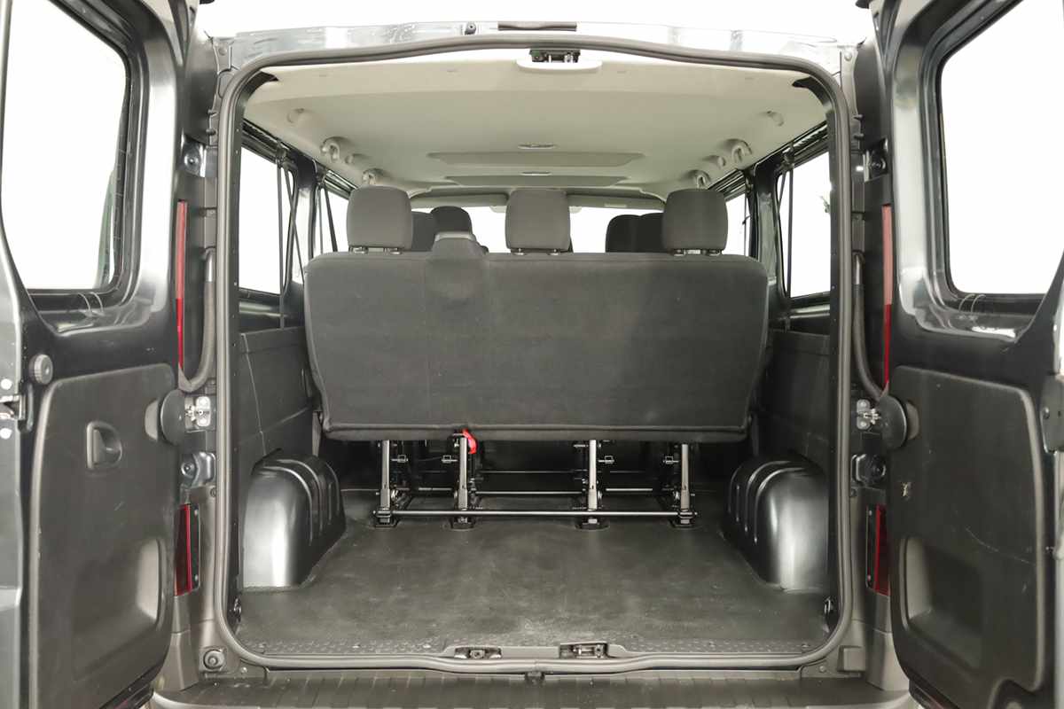 renault-trafic-2024-diesel-1997cc