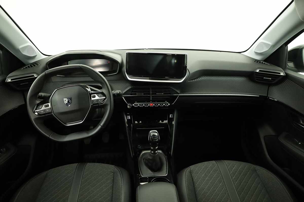 peugeot-208-2025-gasolina-1199cc