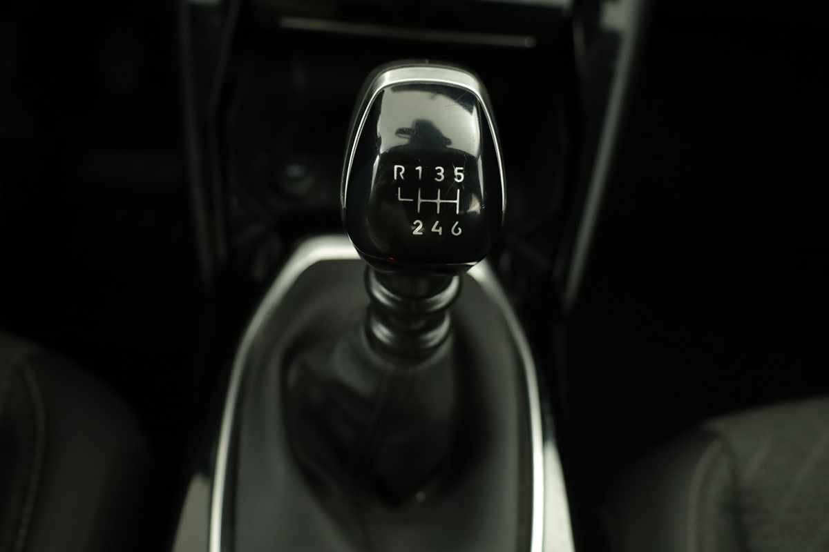peugeot-208-2025-gasolina-1199cc