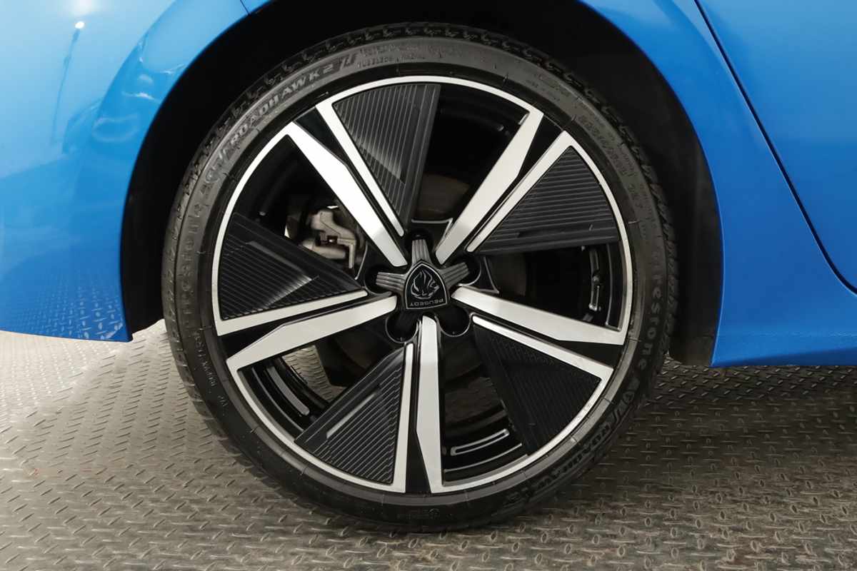 peugeot-308-2024-gasolina-1199cc