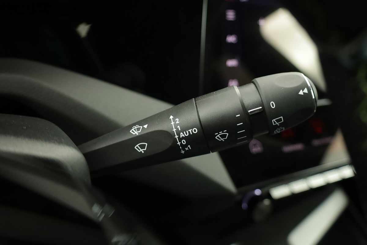 peugeot-308-2024-gasolina-1199cc