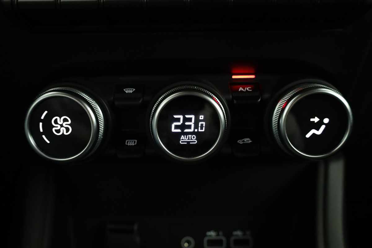 renault-captur-2023-gasolina-999cc