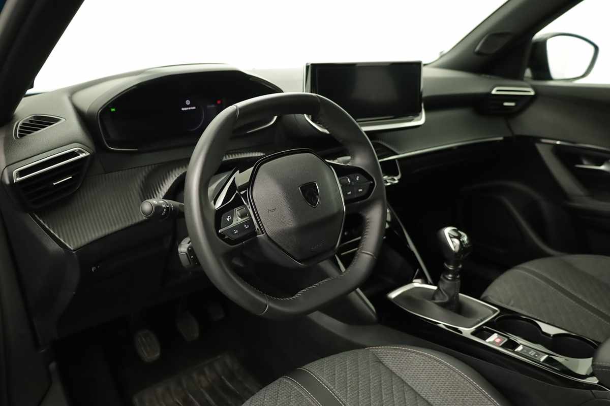 peugeot-2008-2025-gasolina-1199cc