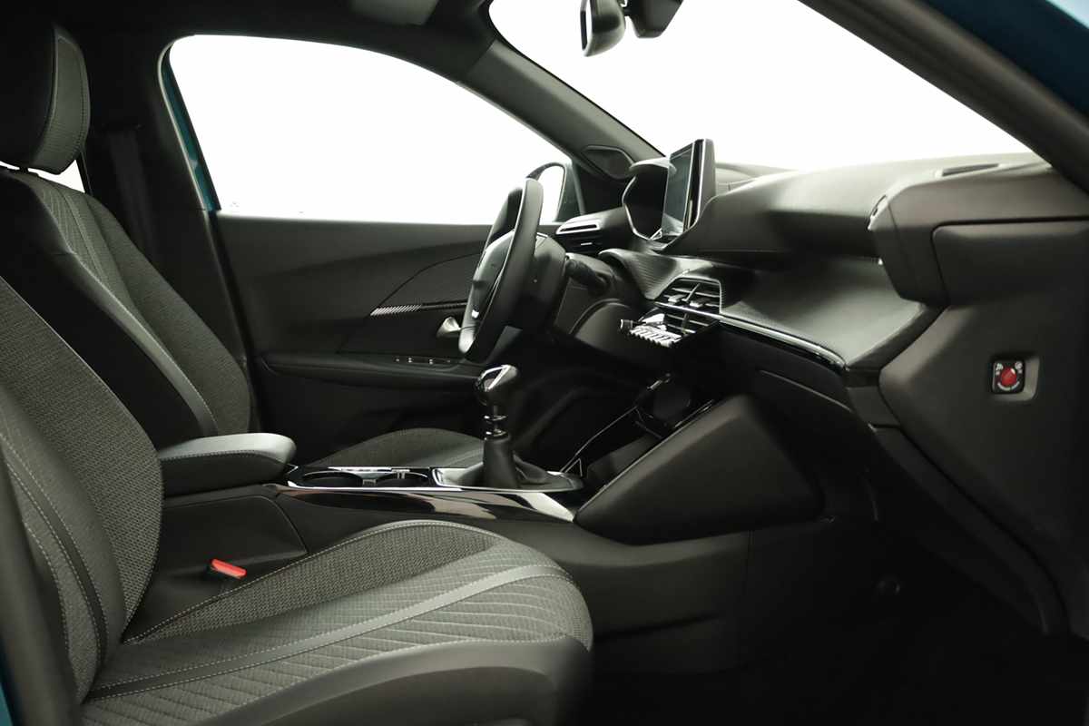 peugeot-2008-2025-gasolina-1199cc