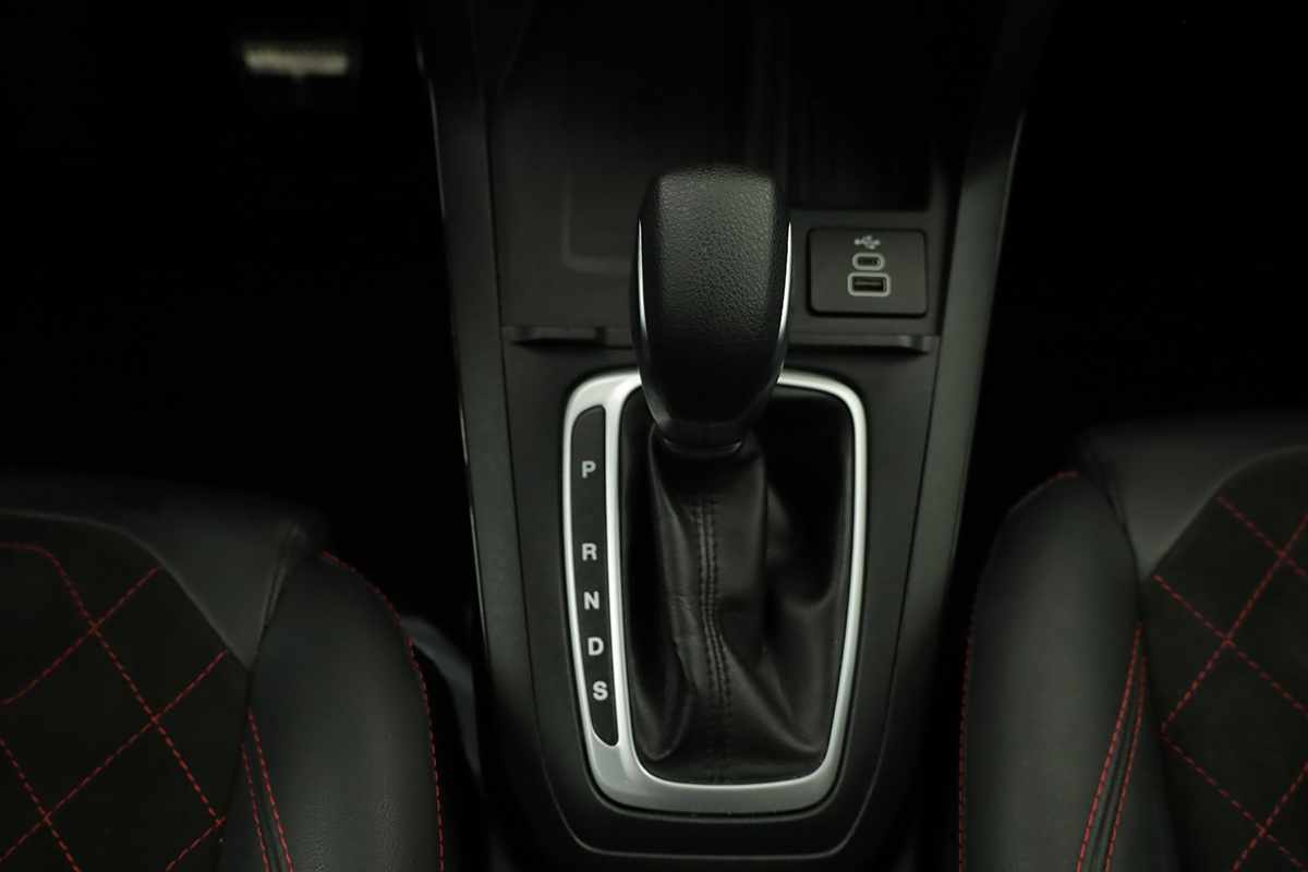 ford-puma-2025-gasolina-998cc