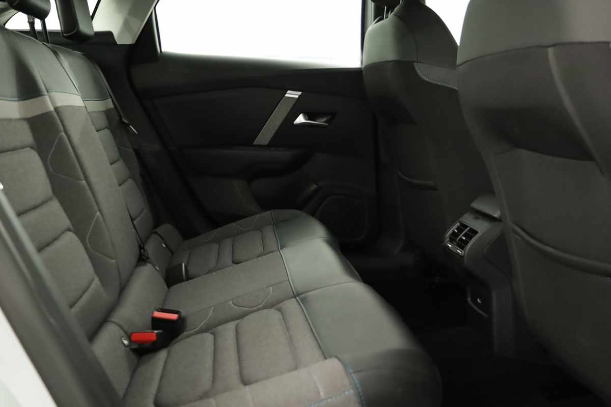citroen-c4-2024-gasolina-1199cc