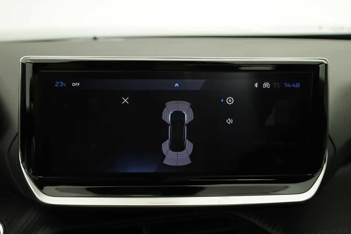 peugeot-e-2008-2025-eletrico-0cc
