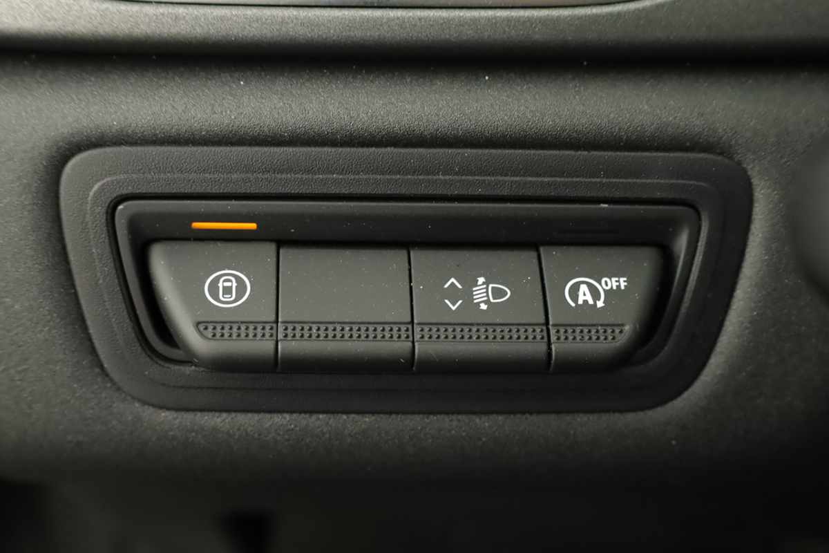 renault-captur-2024-gasolina-999cc