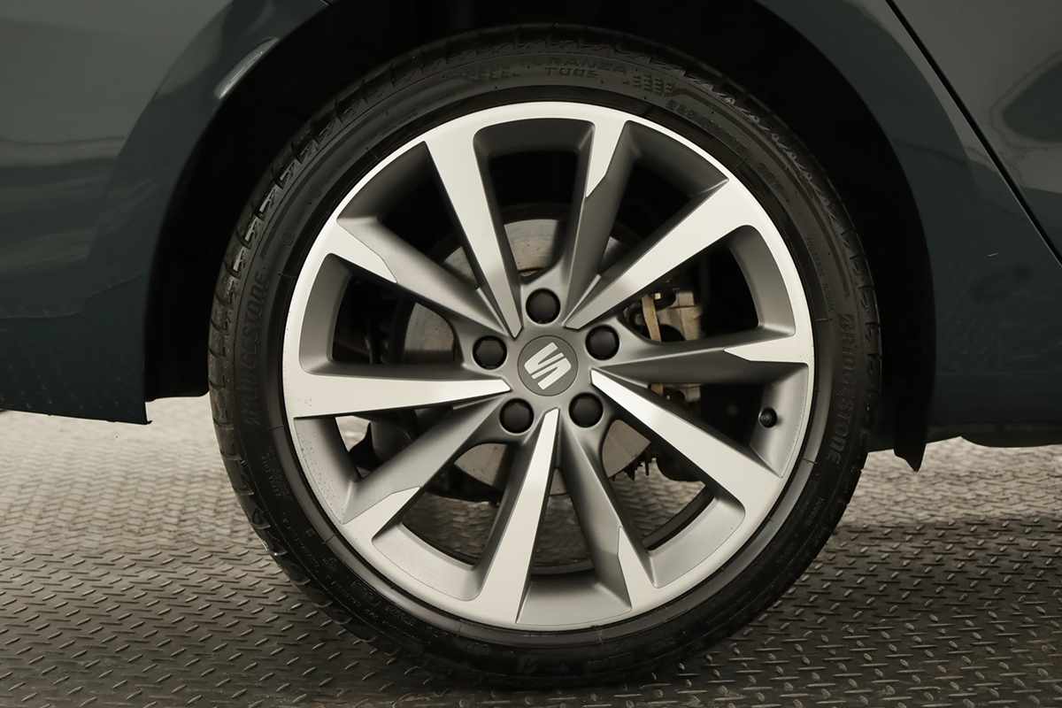 seat-leon-st-2025-hibrido-a-gasolina-1498cc
