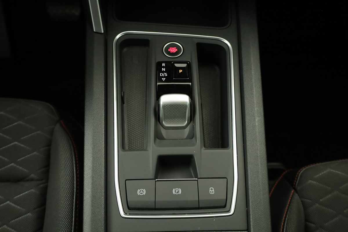 seat-leon-st-2025-hibrido-a-gasolina-1498cc