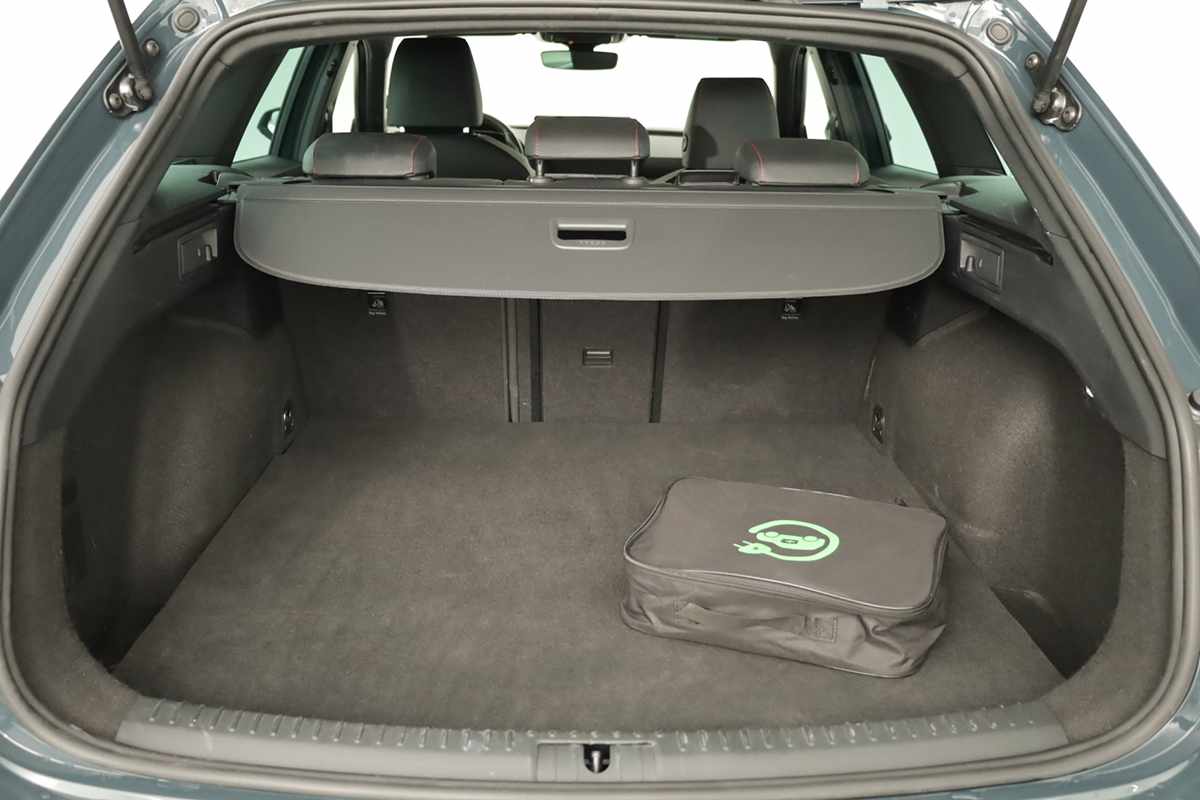 seat-leon-st-2025-hibrido-a-gasolina-1498cc