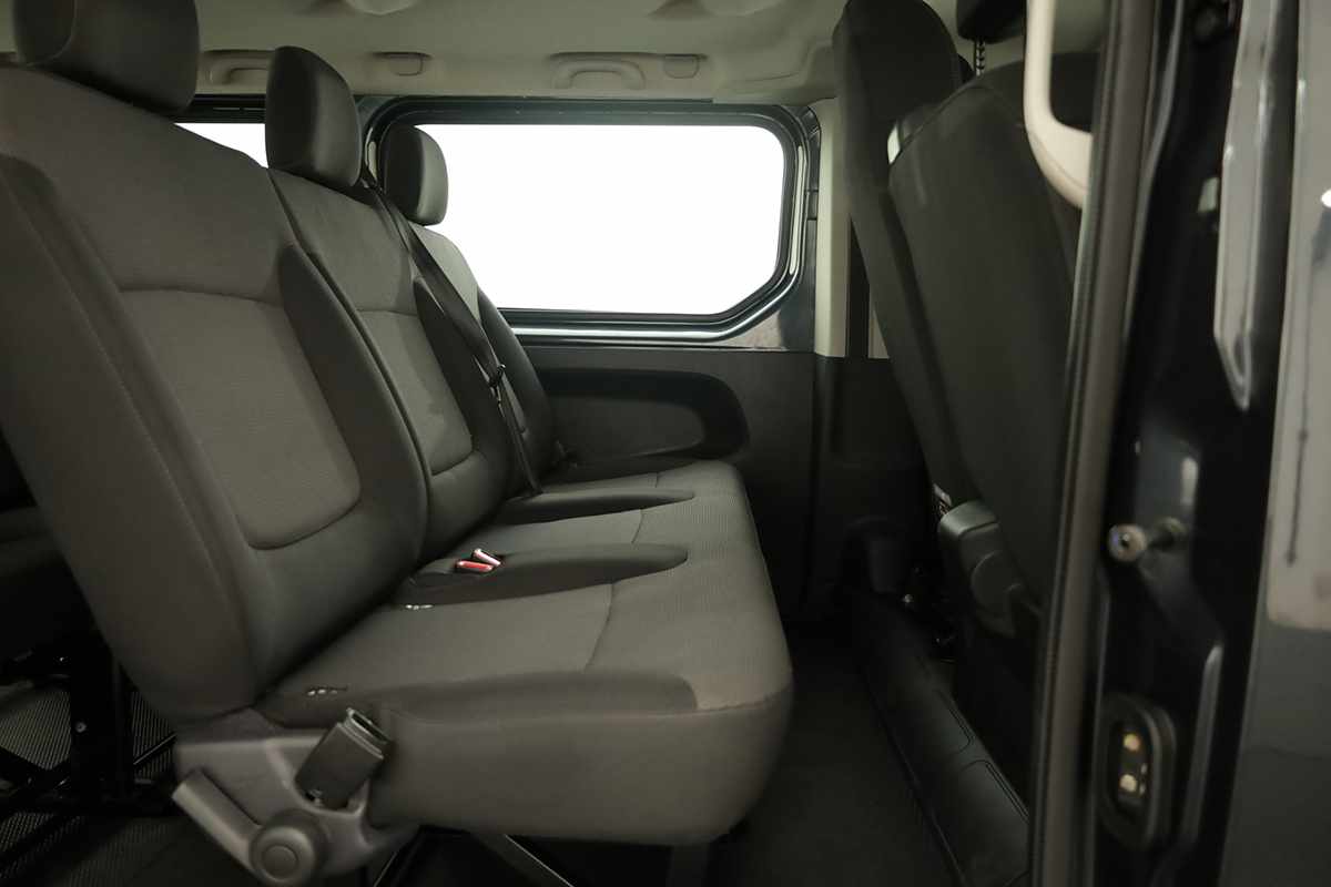 renault-trafic-2024-diesel-1997cc