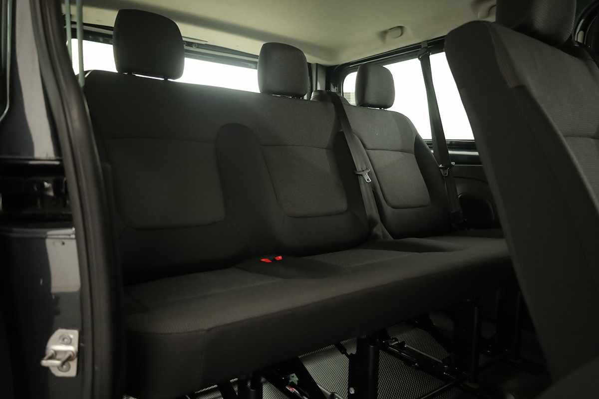 renault-trafic-2024-diesel-1997cc