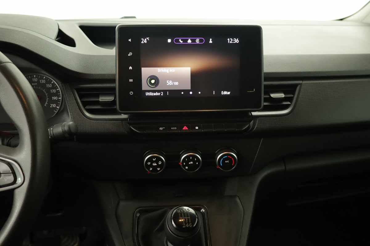 renault-kangoo-2024-diesel-1461cc