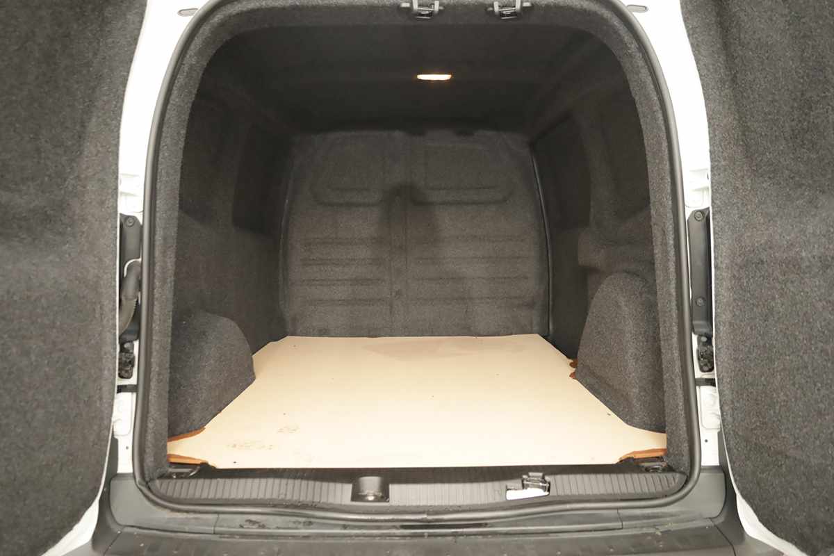 renault-kangoo-2024-diesel-1461cc