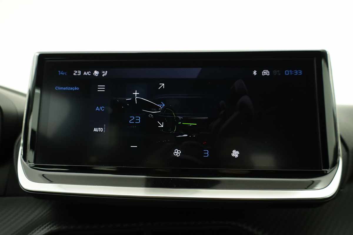 peugeot-208-2025-gasolina-1199cc