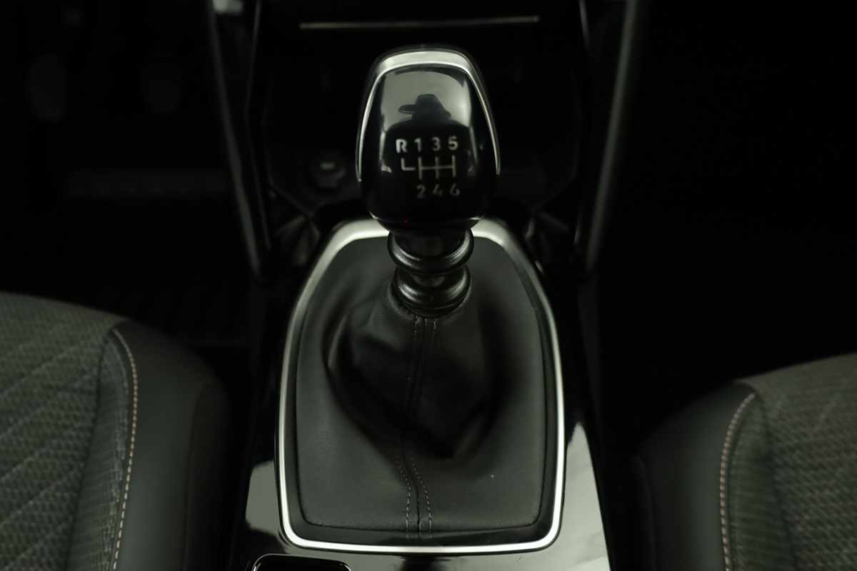 peugeot-208-2025-gasolina-1199cc