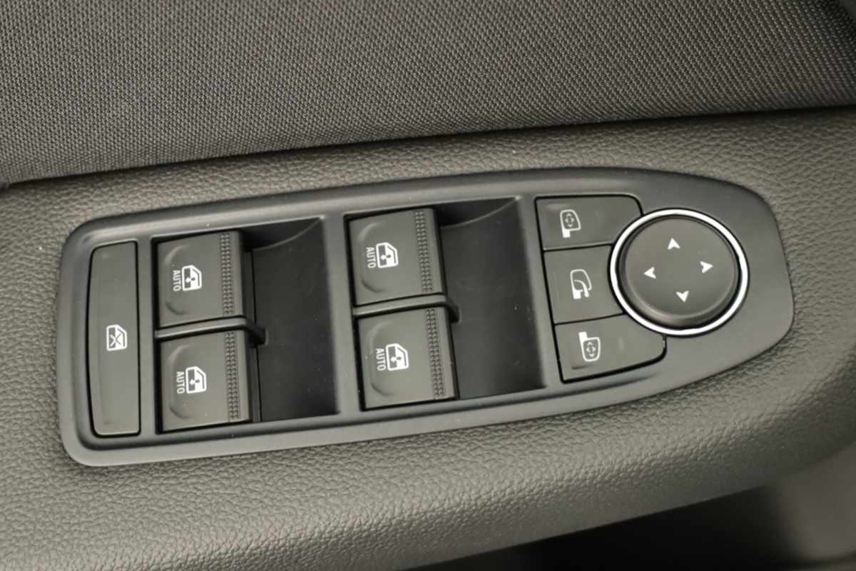 renault-clio-2025-gasolina-1598cc