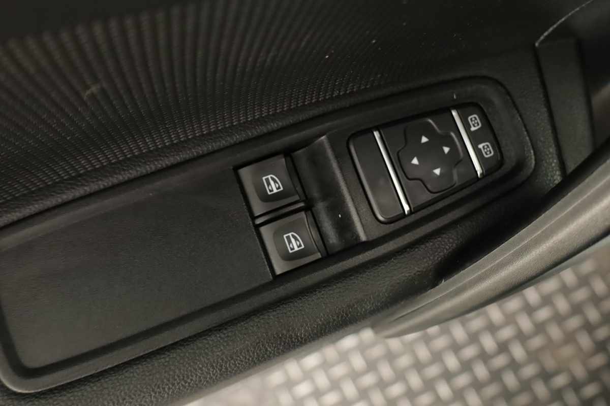 renault-kangoo-2024-diesel-1461cc