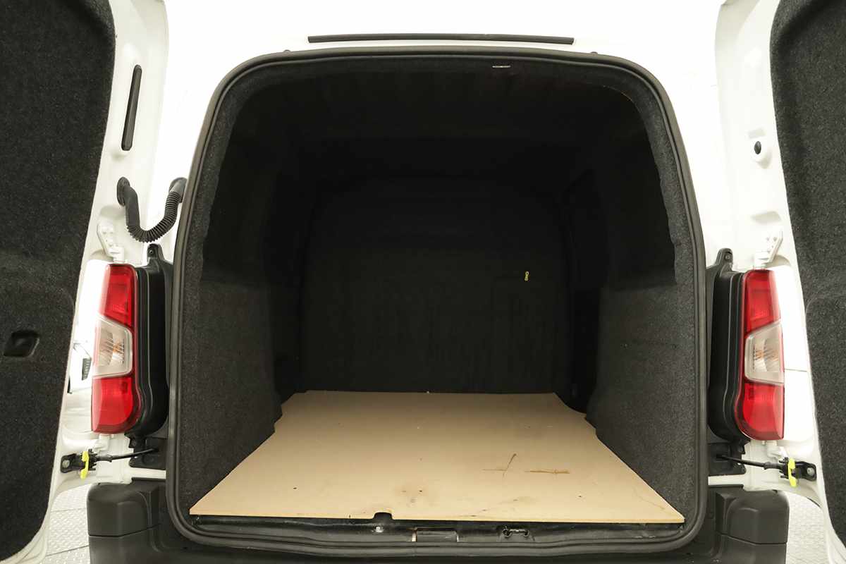 opel-combo-2021-diesel-1499cc