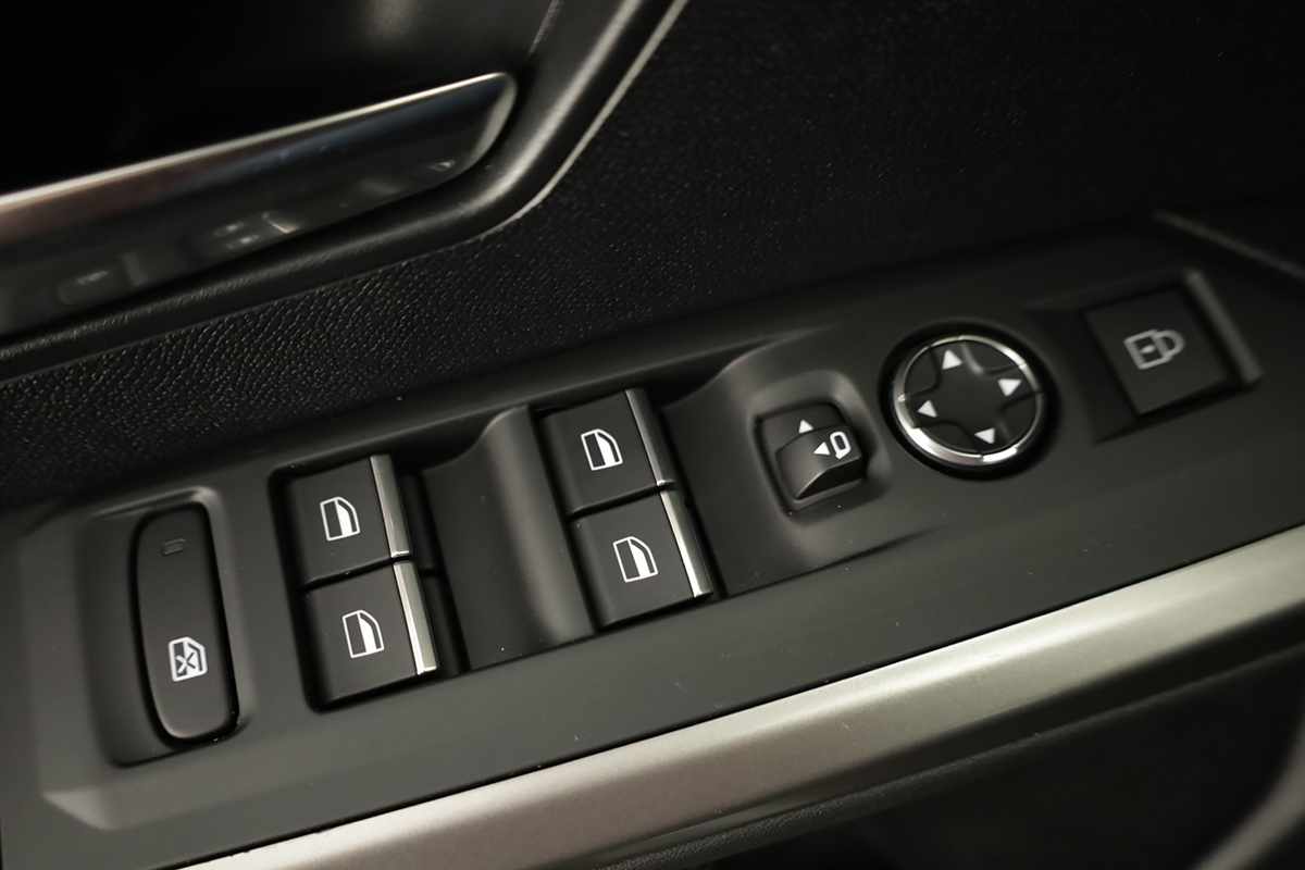 peugeot-3008-2025-gasolina-1199cc