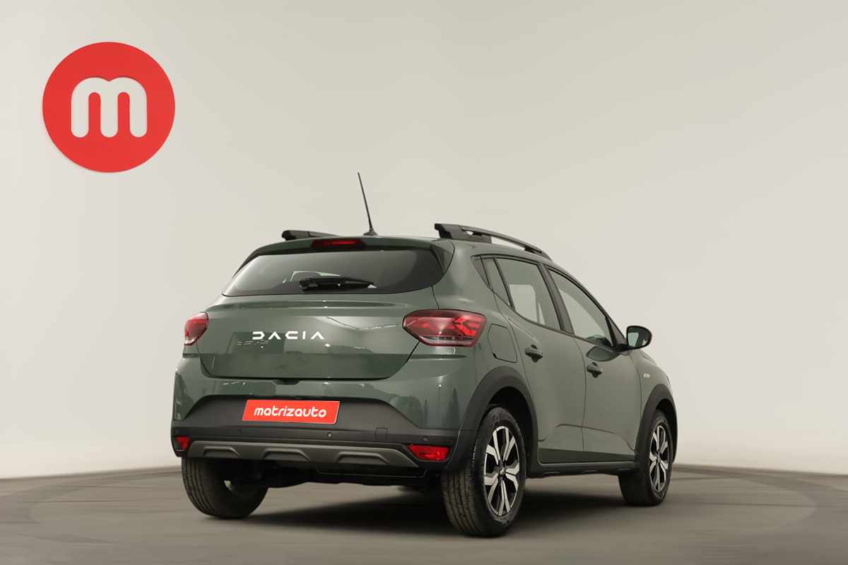 dacia-sandero-2024-gasolina-999cc