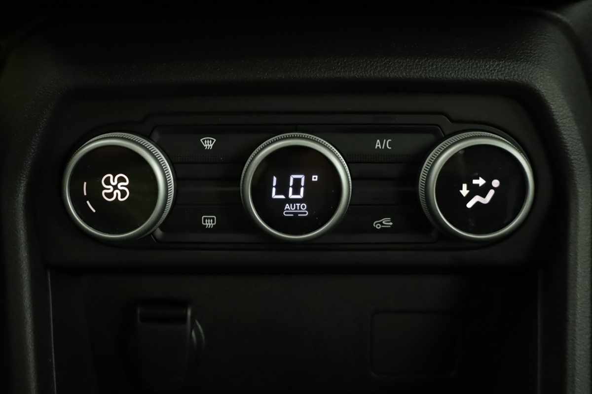 dacia-sandero-2024-gasolina-999cc