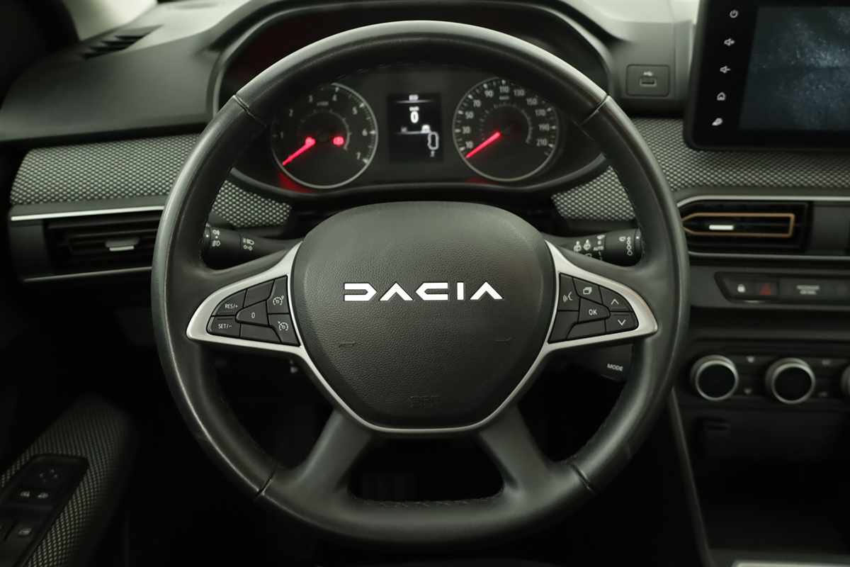 dacia-sandero-2024-gasolina-999cc