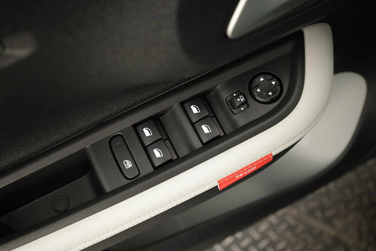 citroen-c3-2025-eletrico-0cc
