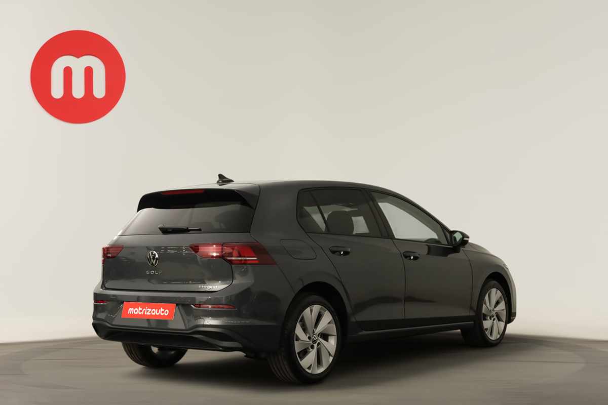 volkswagen-golf-2026-hibrido-a-gasolina-1498cc