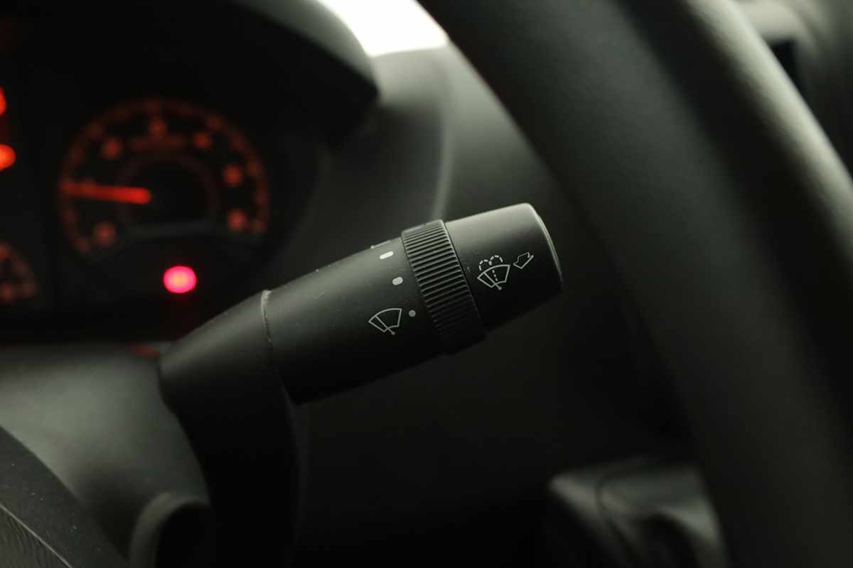 peugeot-boxer-2024-diesel-2184cc