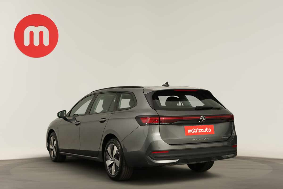 volkswagen-passat-variant-2025-hibrido-a-gasolina-1498cc