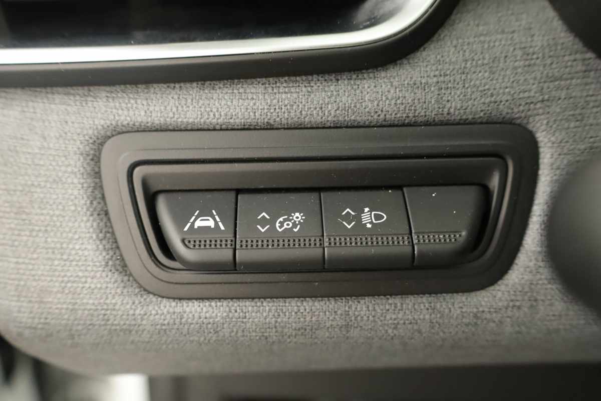 mitsubishi-colt-2024-gasolina-999cc