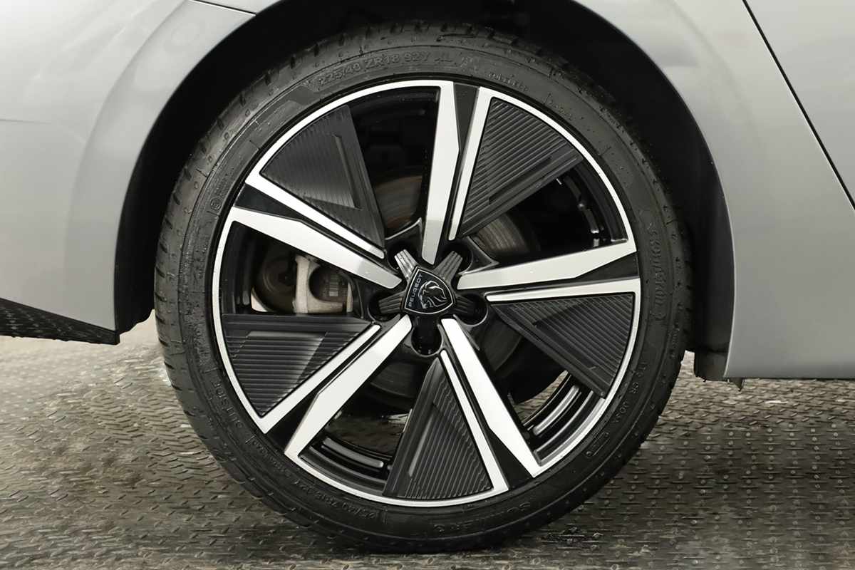 peugeot-308-sw-2024-gasolina-1199cc
