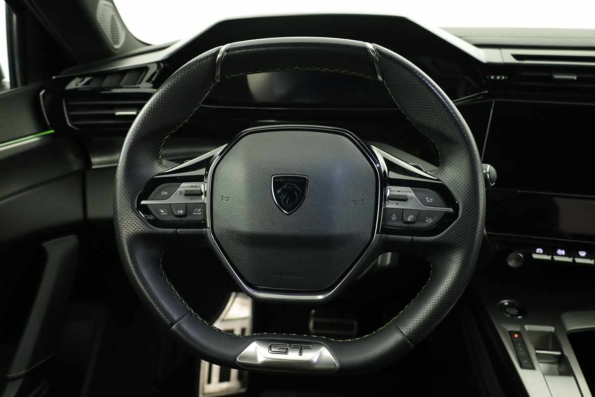 peugeot-308-sw-2024-gasolina-1199cc