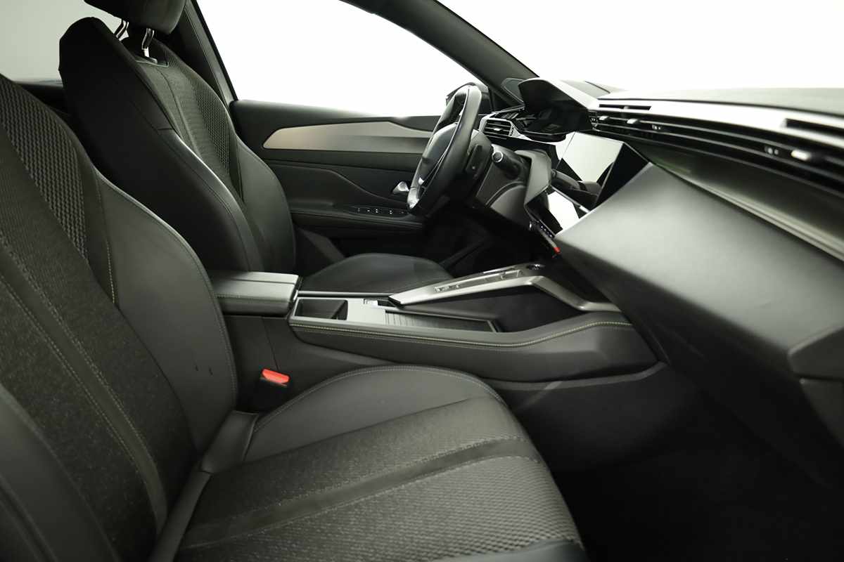 peugeot-308-sw-2024-gasolina-1199cc