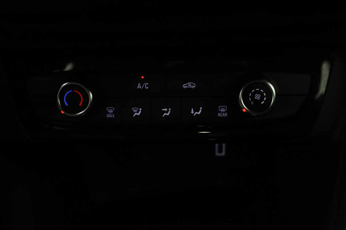 opel-corsa-2025-gasolina-1199cc