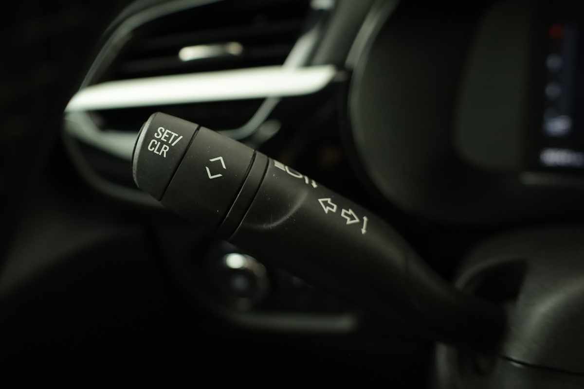 opel-corsa-2025-gasolina-1199cc